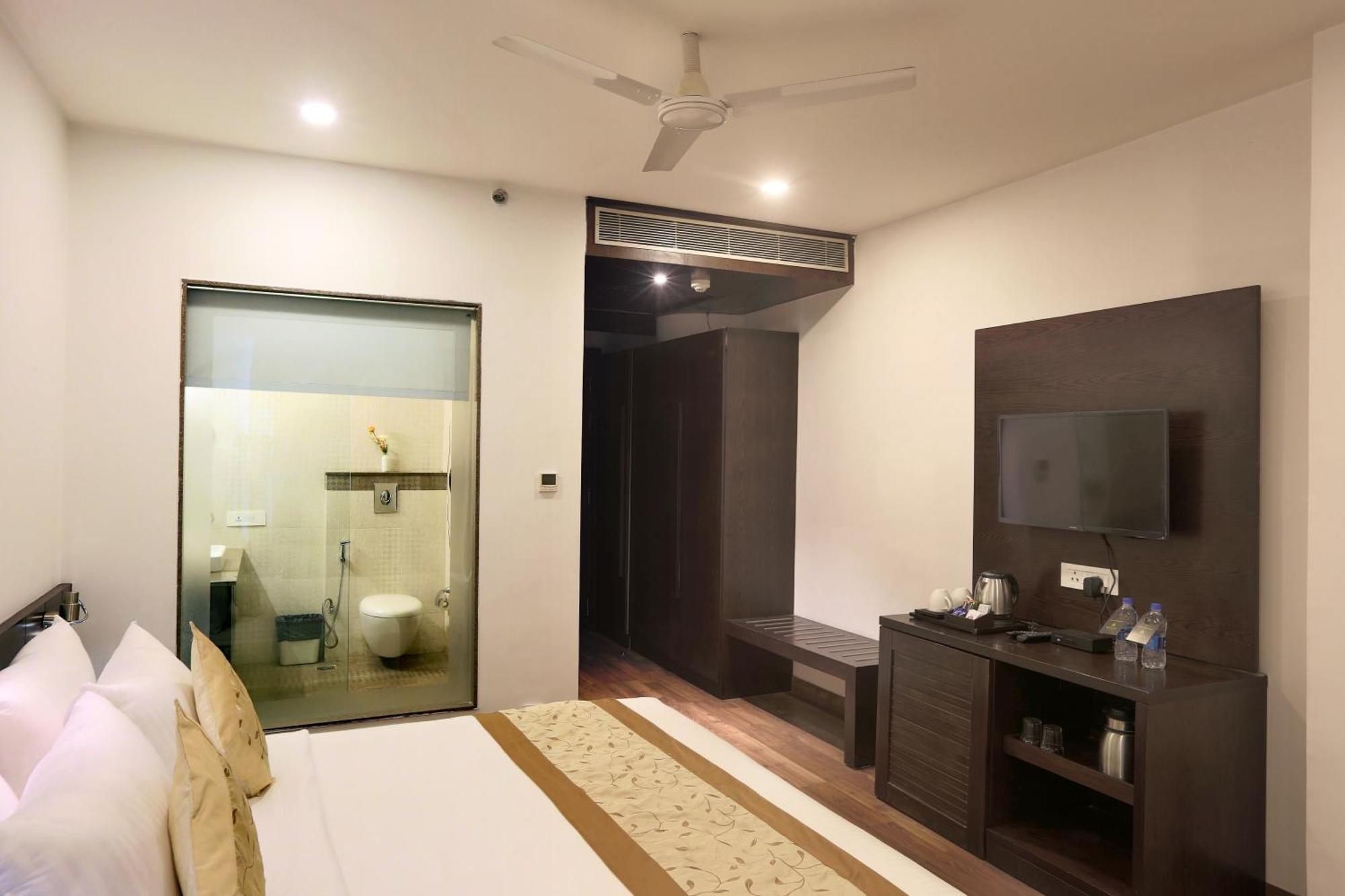 Vesta Grand Central Udaipur Exterior foto